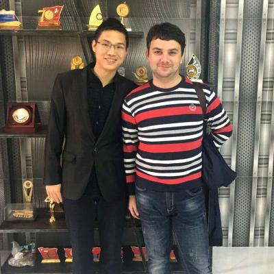 阿联酋客户